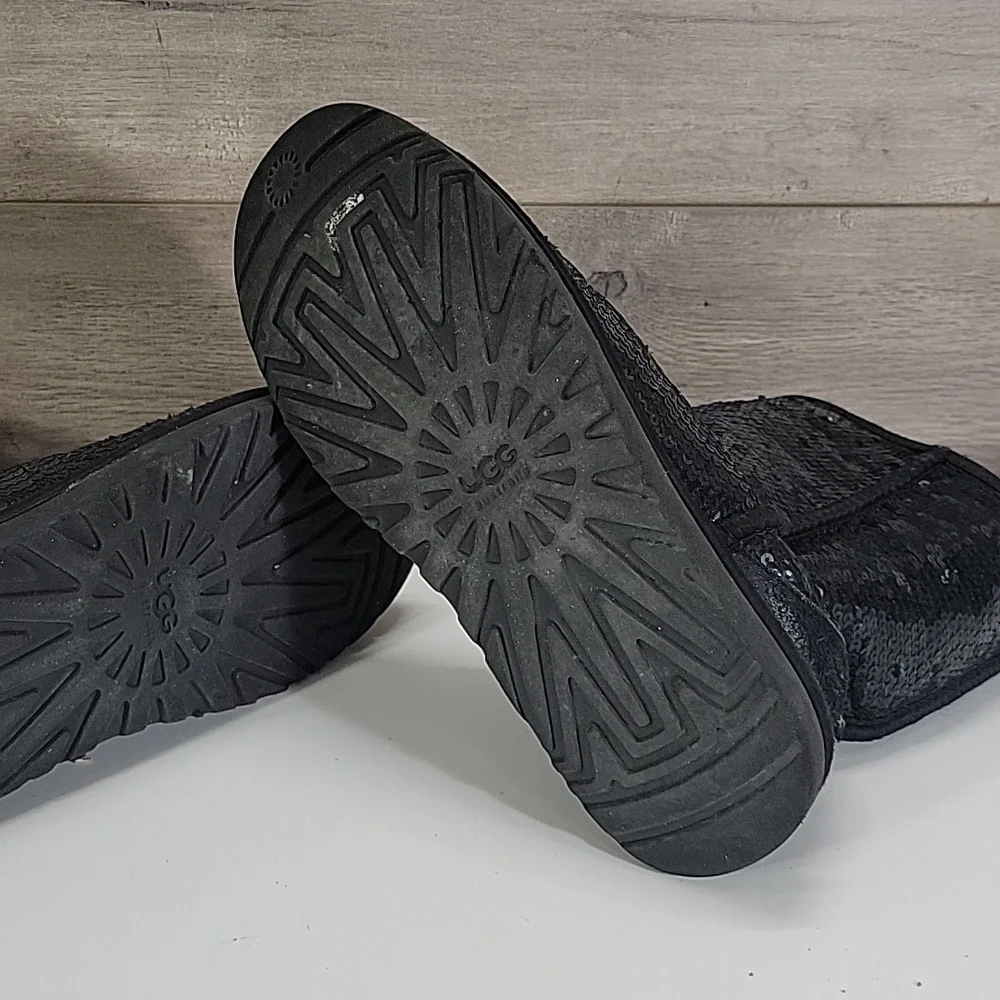 UGG Black Sequin Winter Boots Sz 7